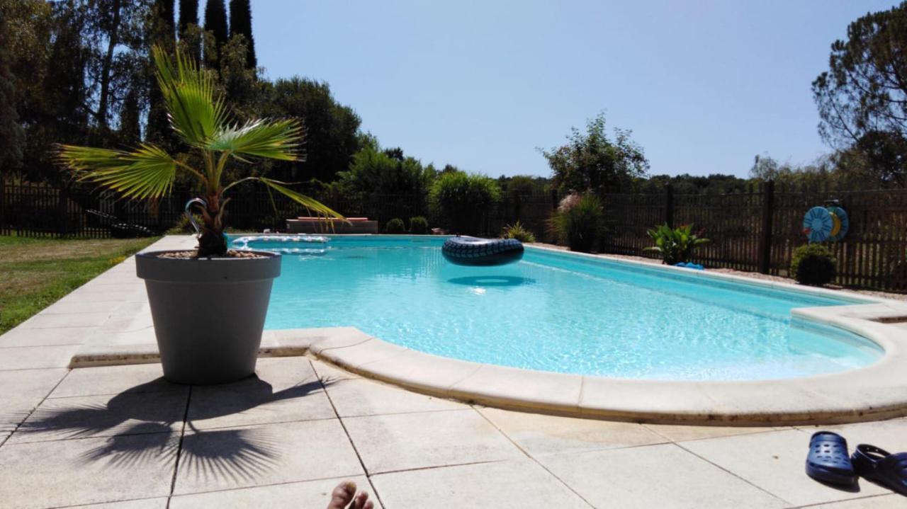 B&B Buddleja Saint-Hilaire-les-Places 외부 사진